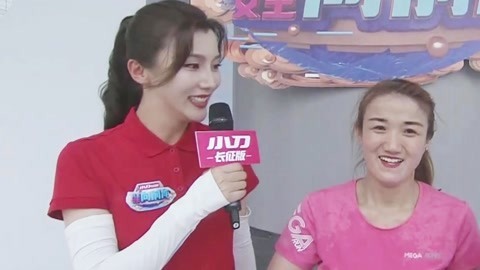 老嘉宾为女生队夺第一分 女子为爷爷勇闯关