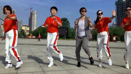 这是哪儿《鬼步舞跳的太帅了 》想学