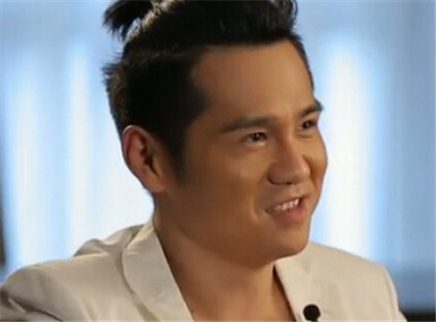 新闻当事人 曹格与孩子一起快乐成长