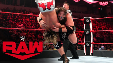 WWE RAW 2019 【RAW 10/07】道夫被维京战士抛离地面2米