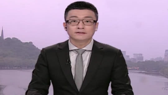 1818黄金眼 办出营业执照 小店还是被封