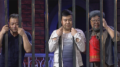 大爷蹲监狱众人劫狱变陪蹲