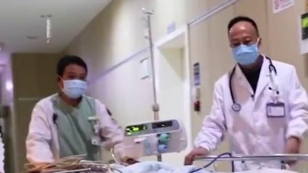 @所有人 守护每个病人的健康！劳模医生急诊中为病人闯出生路