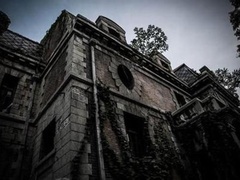 经典传奇 小楼怪声之谜