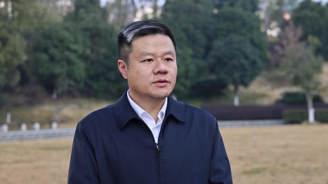 社会传真 正风肃纪反腐一刻不停歇