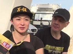 极速前进第三季 刘翔遇主持人叫板比腿长 金星排名落后怒打老公