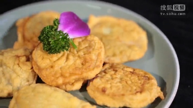 美&middot;食 过年吃的脆皮藕饼，藕饼这样做香糯爽口颜色金黄又不油腻