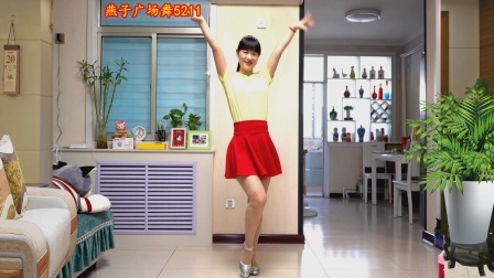 超简单水兵舞《小荷姑娘》家中演示版，快一起跳起来吧