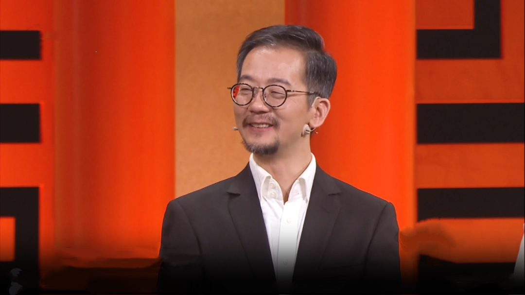 群英会 拥有十九般武艺的演员陈创来袭   唱起京剧有模有样