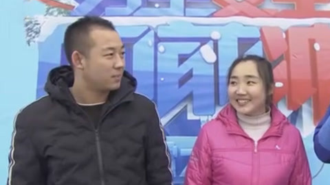 男生女生向前冲第十季 潇洒组合空中转体都掉落 美女老师陷入雪池呼救