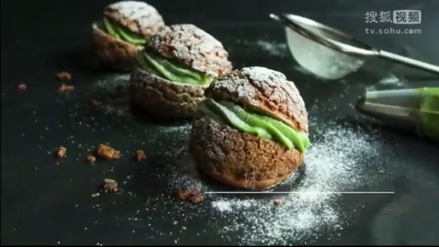 美&middot;食 在家制作清新爽口的抹茶卡士达酱，再也不要去蛋糕店排队了