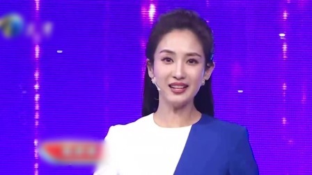 群英会 2022 著名影视演员康凯现场展示“擒拿术”，大方分享武术小知识