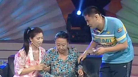 小品不断 笑声连连