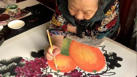 @所有人 93岁老人每天画国画坚持30年，网友：热爱可抵岁月漫长