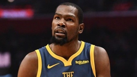 NBA流言收割机 NBA自由市场首日：13份过亿合同 超30亿美元！