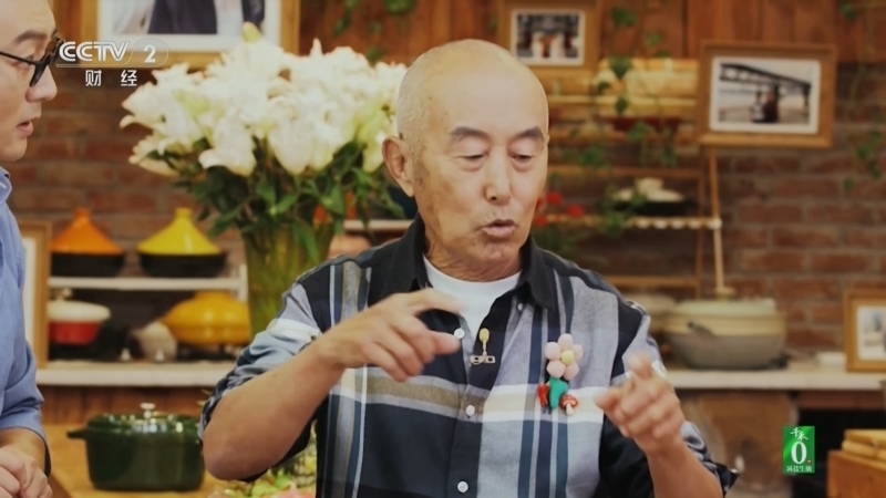 《回家吃饭》 20251029 幸福厨房 夕阳更红（二） 高能量“七零后”潮流餐桌大揭秘