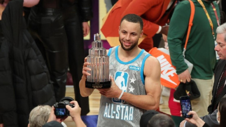 2021-2022赛季NBA集锦 詹姆斯亲手绝杀锁定胜局 库里夺生涯首个全明星MVP奖杯