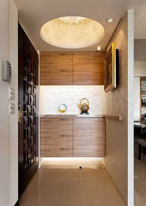 家里进门处有个横梁,想做吊顶.