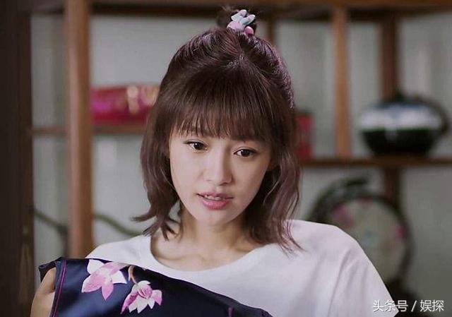 的电视剧《因为遇见你》大热,剧中孙怡饰演的女主角张果果甜美可爱