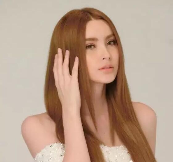 亚洲十大最美变性人,冠军与张家辉拍吻戏!