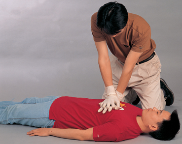 防夏季触电 网友接力绘画23种状况