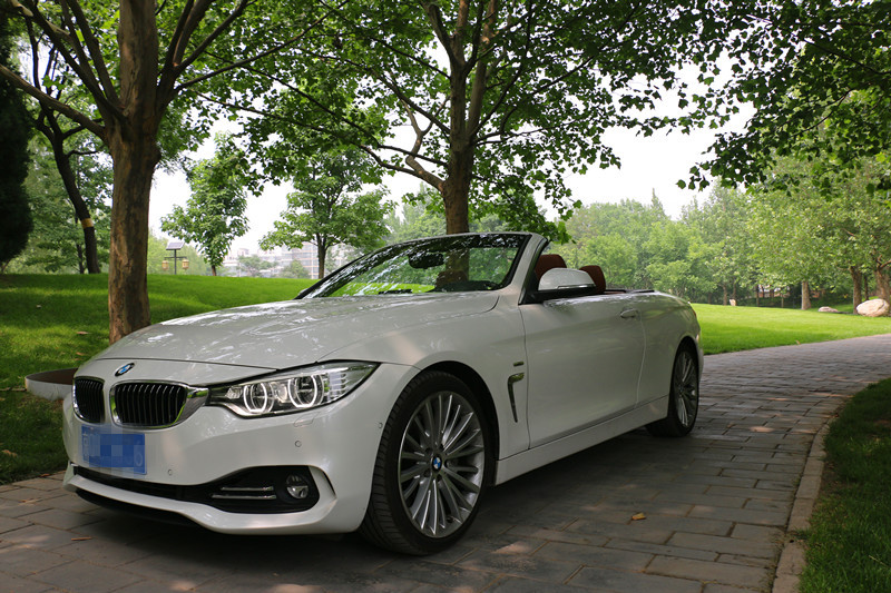 宝马435i敞篷轿跑体验,宽敞舒适价太贵