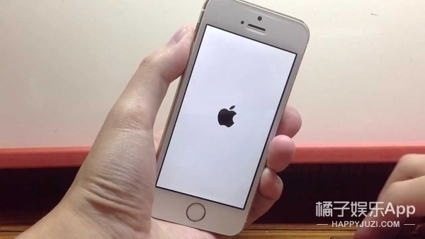 手机要不要每天都关机一次呢?-北京时间