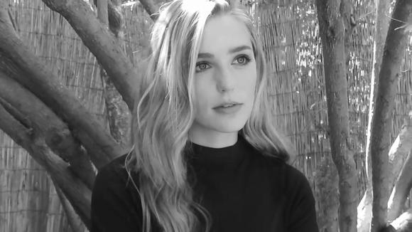 《忌日快乐》女星杰西卡·罗德的盛世美颜