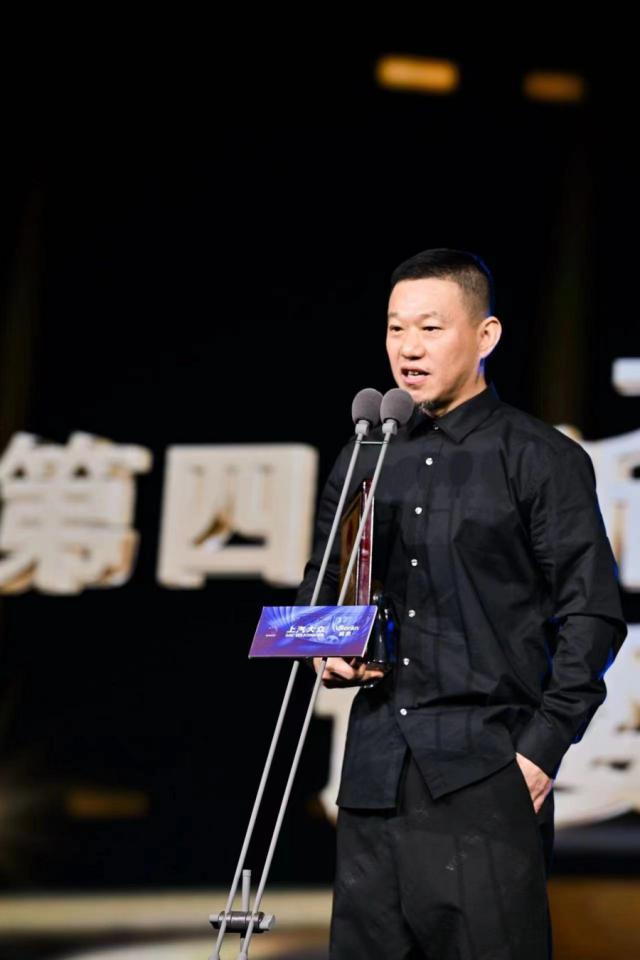 第四届新时代国际电影节揭晓 杨枫获评委会最佳导演 - 360娱乐,你开心就好