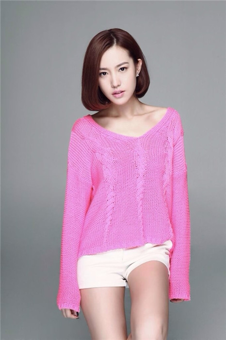 票数:1009编号:090身高:171cm体重:48kg三围:83-58-90姓名:王柔柔票数