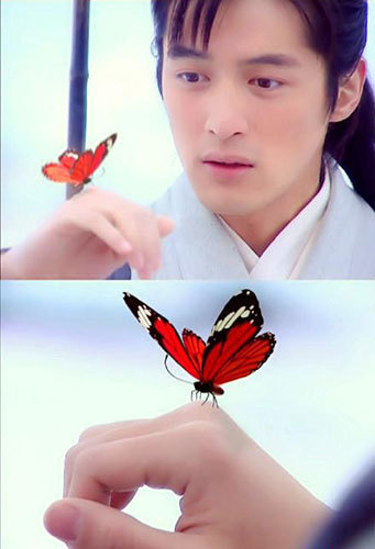 点击图片进入下一页 这是胡歌扮演的宁采臣.