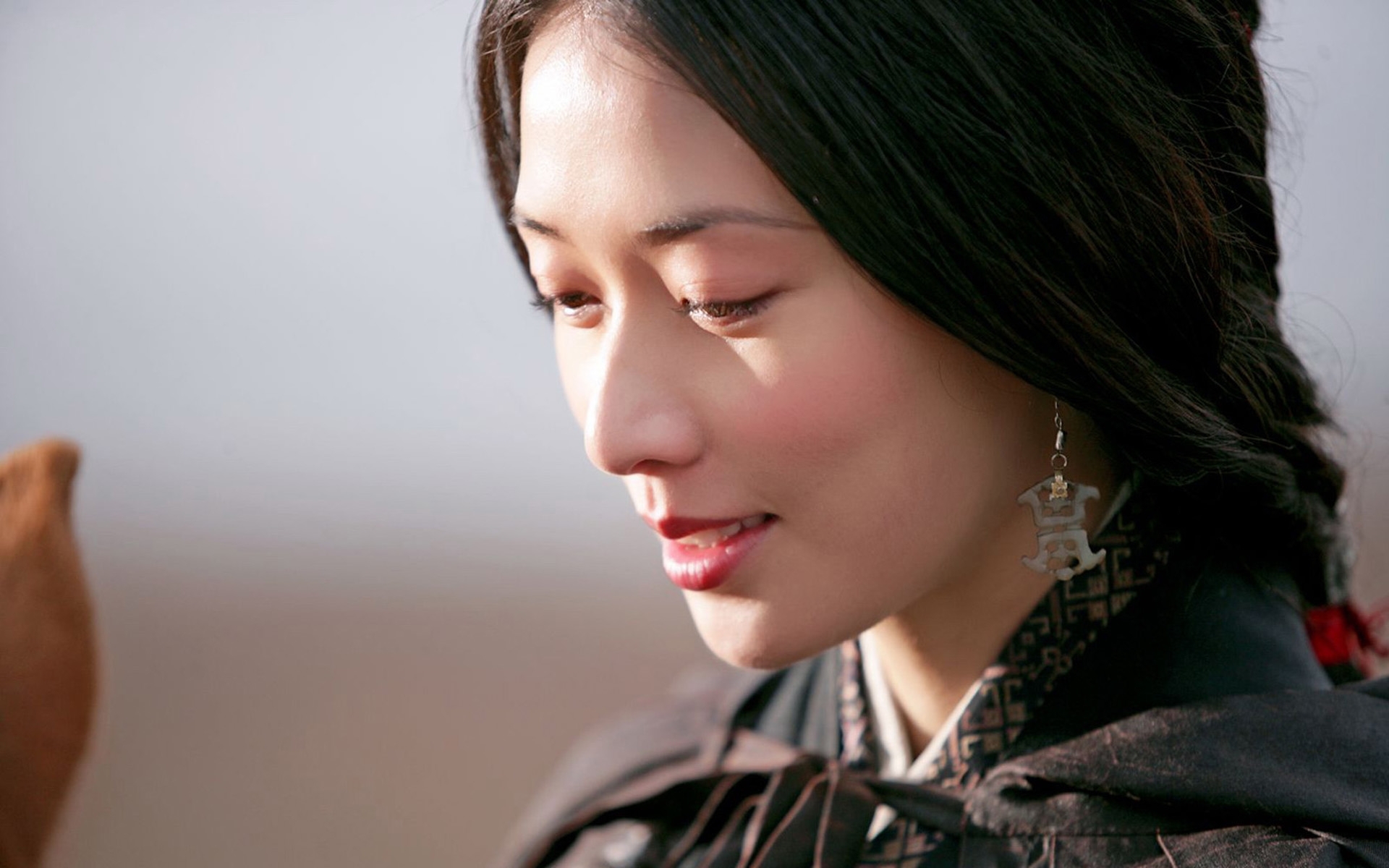 林志玲畅谈爱情:遇到对的人愿意公开 想要被疼爱